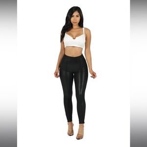 Black faux leather leggings nwt